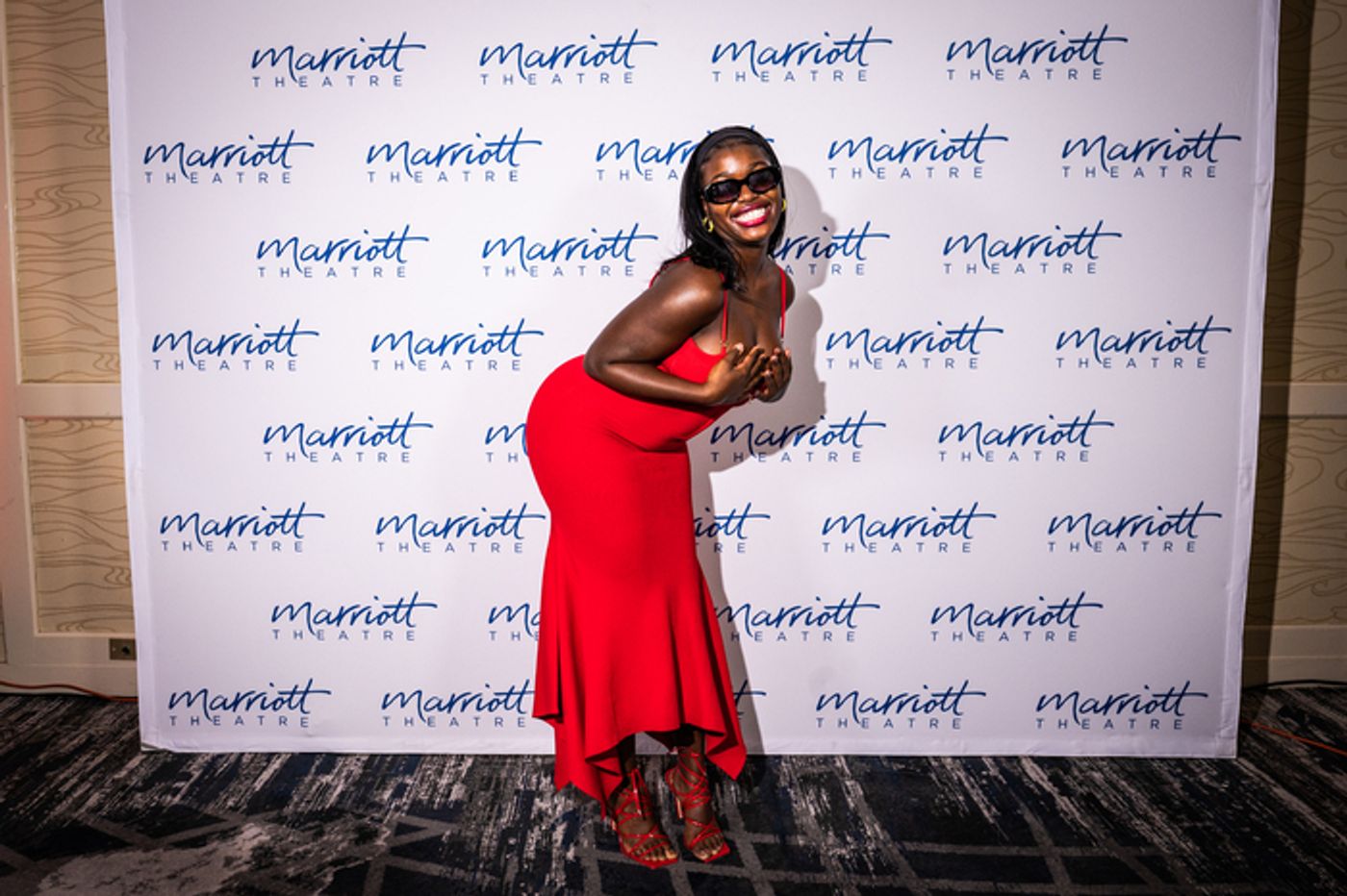 Photos: BEAUTIFUL: THE CAROLE KING MUSICAL Opens At Marriott Theatre  Image