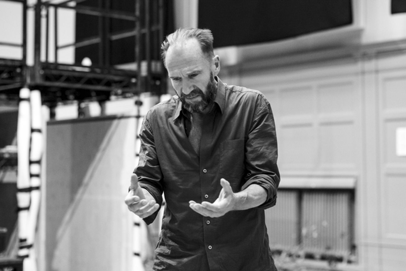 Photos: First Look at Rehearsals for MACBETH, Starring Ralph Fiennes and Indira Varma  Image