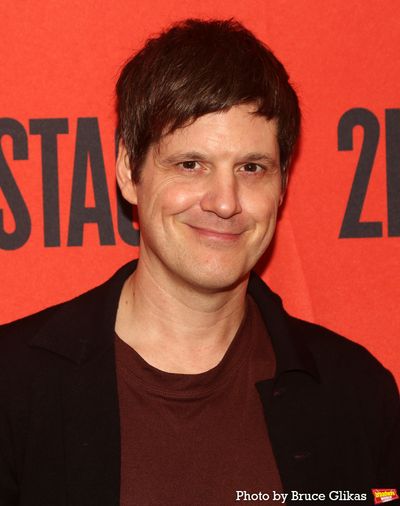 Michael Esper Photo