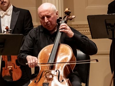 Cellist Misha Quint performs Boccherini Cello Concerto No.9 in B-Flat Major with L''A Photo