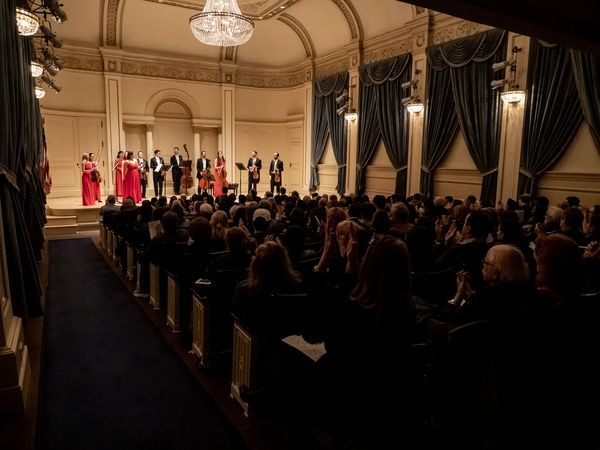 The audience applauses after L''Appassionata performs Rota''s Concerto for String Orc Photo