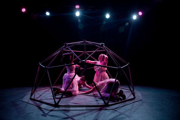 Photos: MAMA MAMA CAN YOU SEE Opens This Weekend In World Premiere From Coin & Ghost  Image