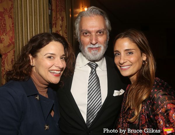 Jenn Gambatese, Robert Cuccioli and Elena Shaddow Photo
