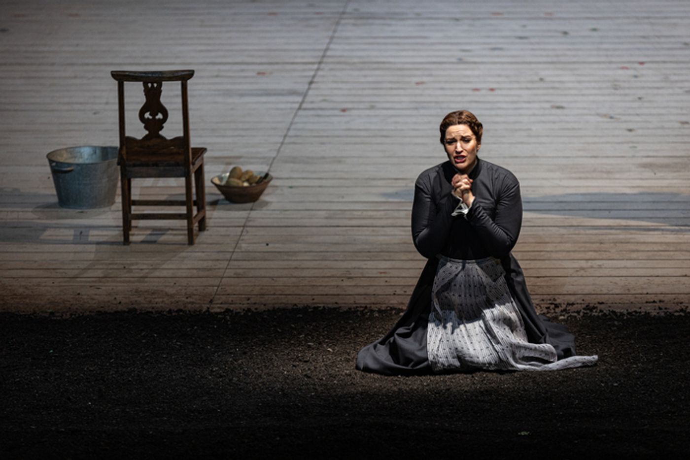 Photos: First Look at Janáček's JENŮFA at Lyric Opera of Chicago  Image
