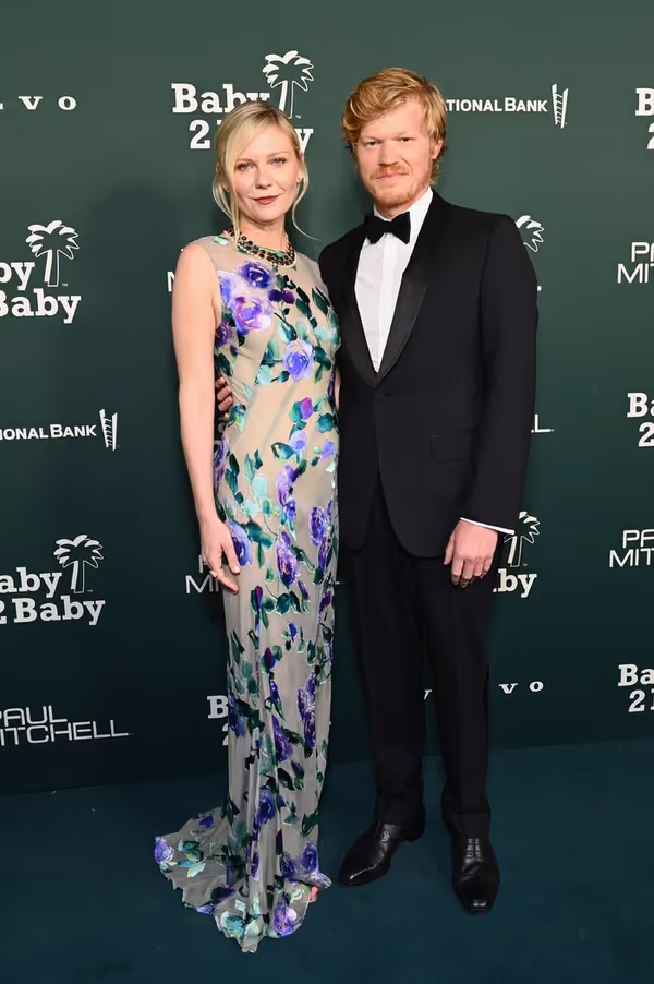 Kirsten Dunst and Jesse Plemons Photo