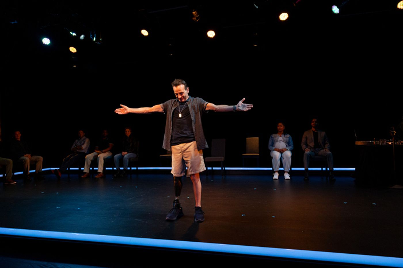 Photos: First Look at WAR WORLDS at A.R.T./New York  Image