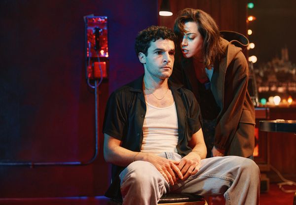 Christopher Abbott and Aubrey Plaza  Photo