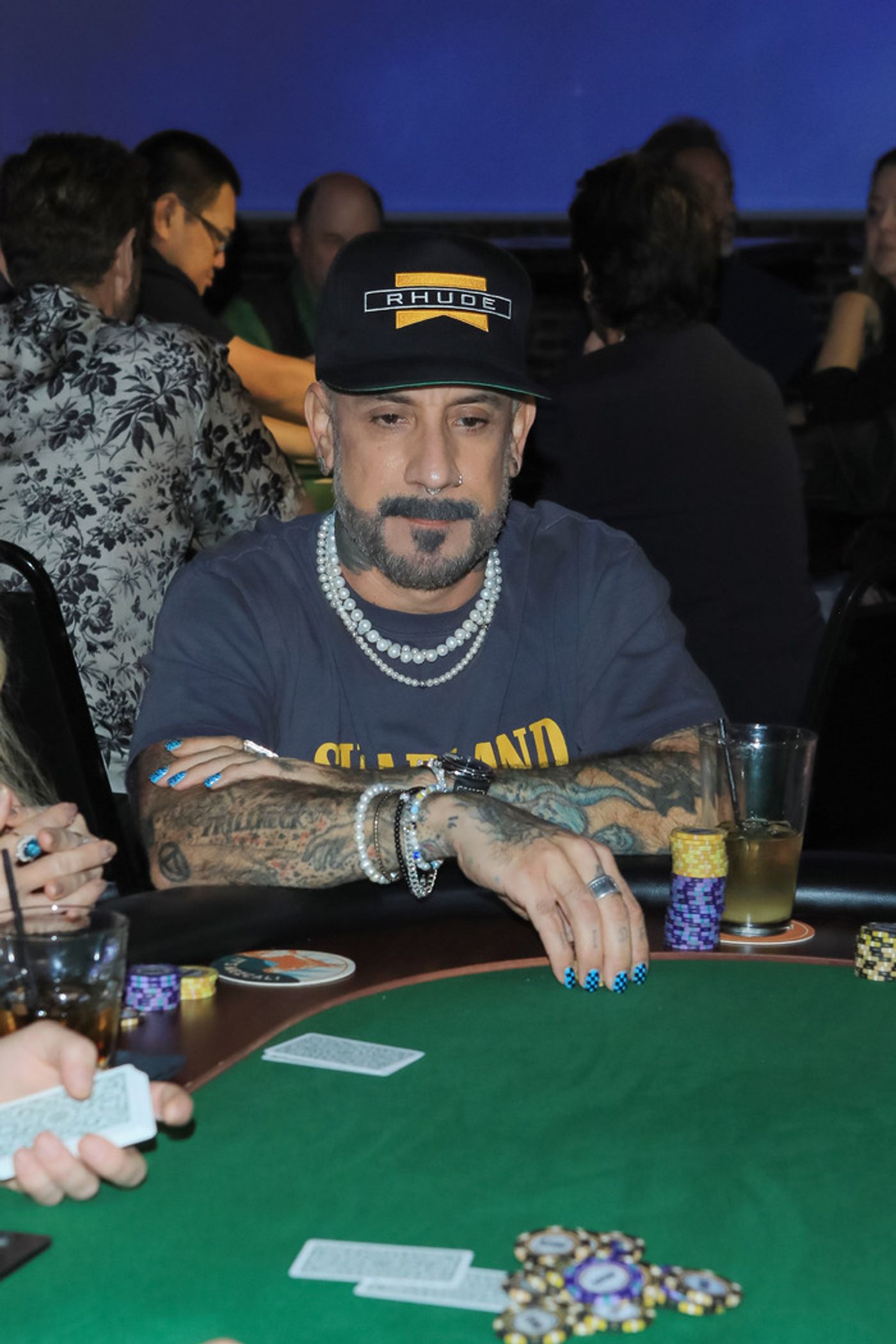 Photos: Bryan Cranston Hosts Celebrity Poker Tournament to Raise Funds for The Entertainment Community Fund  Image