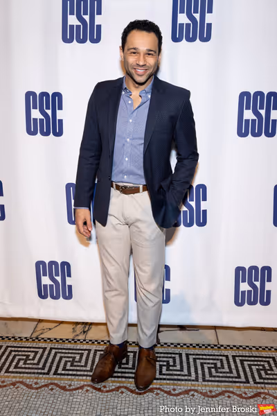Corbin Bleu Photo