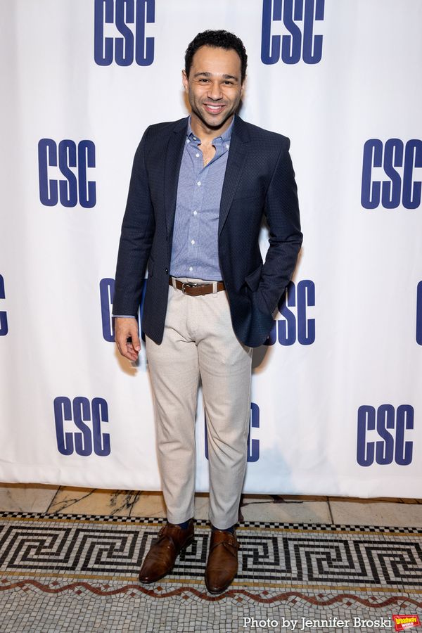 Corbin Bleu Photo