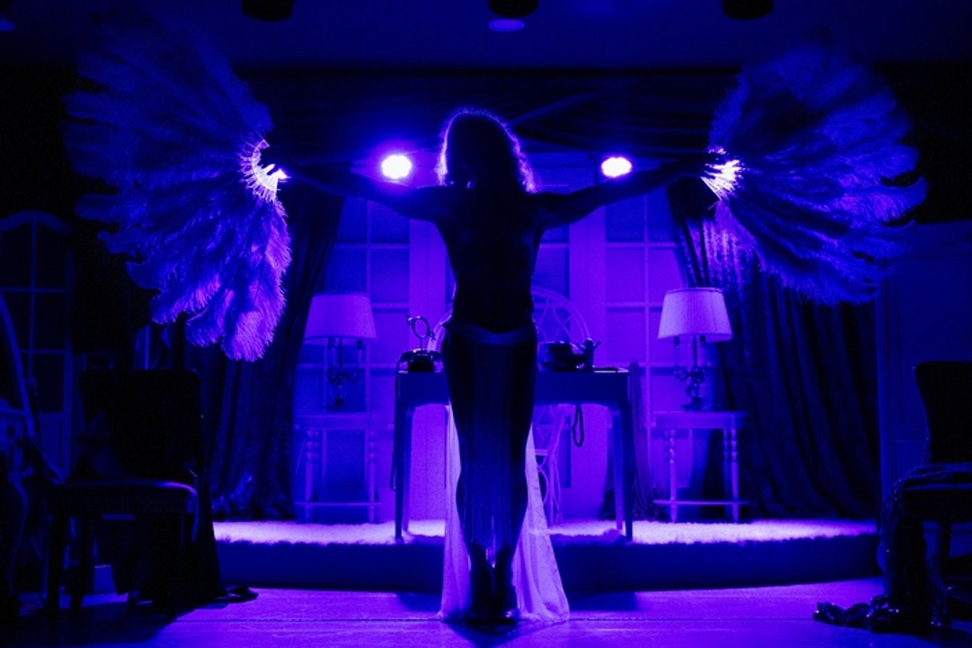 Photos: First Look at MAKE ME GORGEOUS! at Playhouse 46 St. Luke's  Image