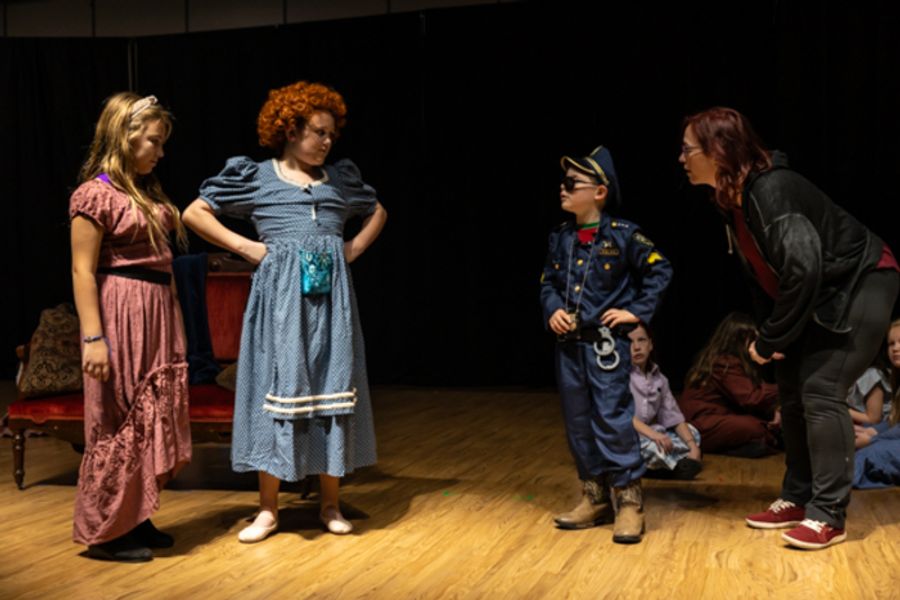 Photos: First look at Rise Up Arts Penguin Project's ANNIE JR Image