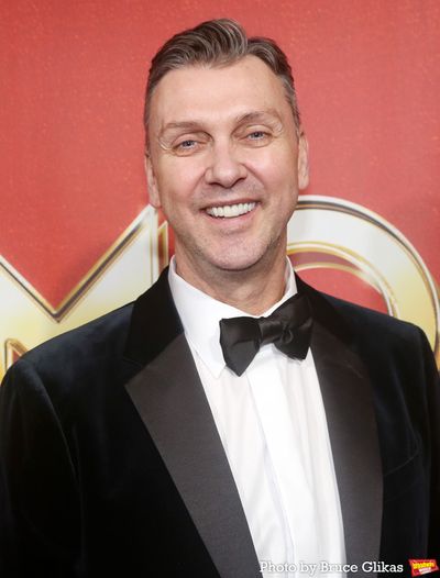 Warren Carlyle Photo