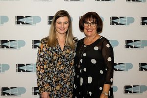 Sarah Norris, Gayle Waxenberg @ BroadwayWorld Sarah Norris, Gayle Waxenberg Photo