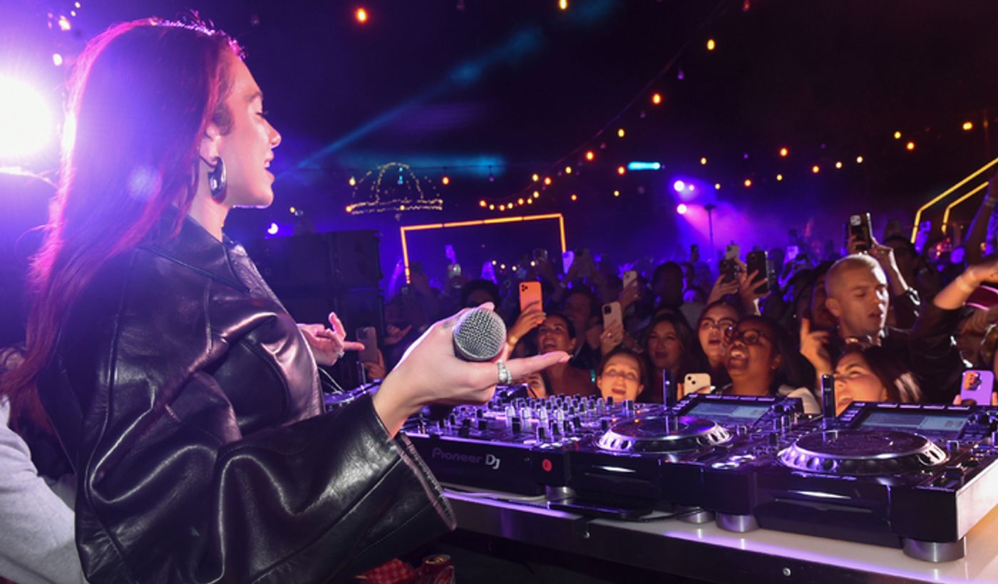 Photos: Dua Lipa Welcomes Fans to World-Famous Houdini Estate in Los Angeles to Celebrate New Single  Image