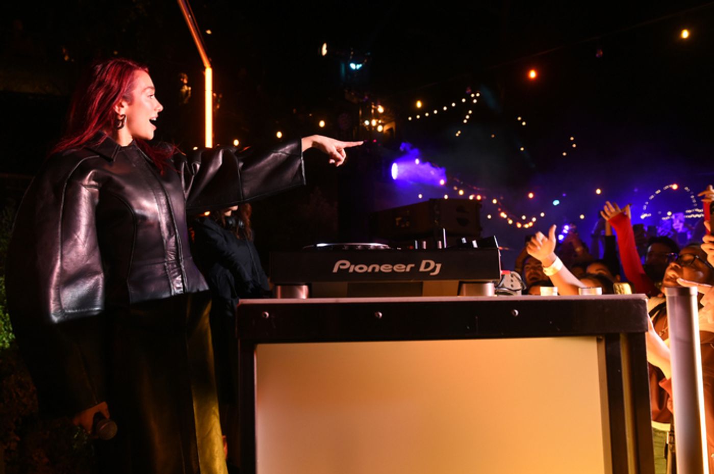 Photos: Dua Lipa Welcomes Fans to World-Famous Houdini Estate in Los Angeles to Celebrate New Single  Image