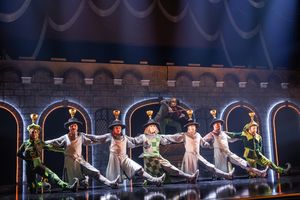 Michael Urie and with the ensemble  Photo