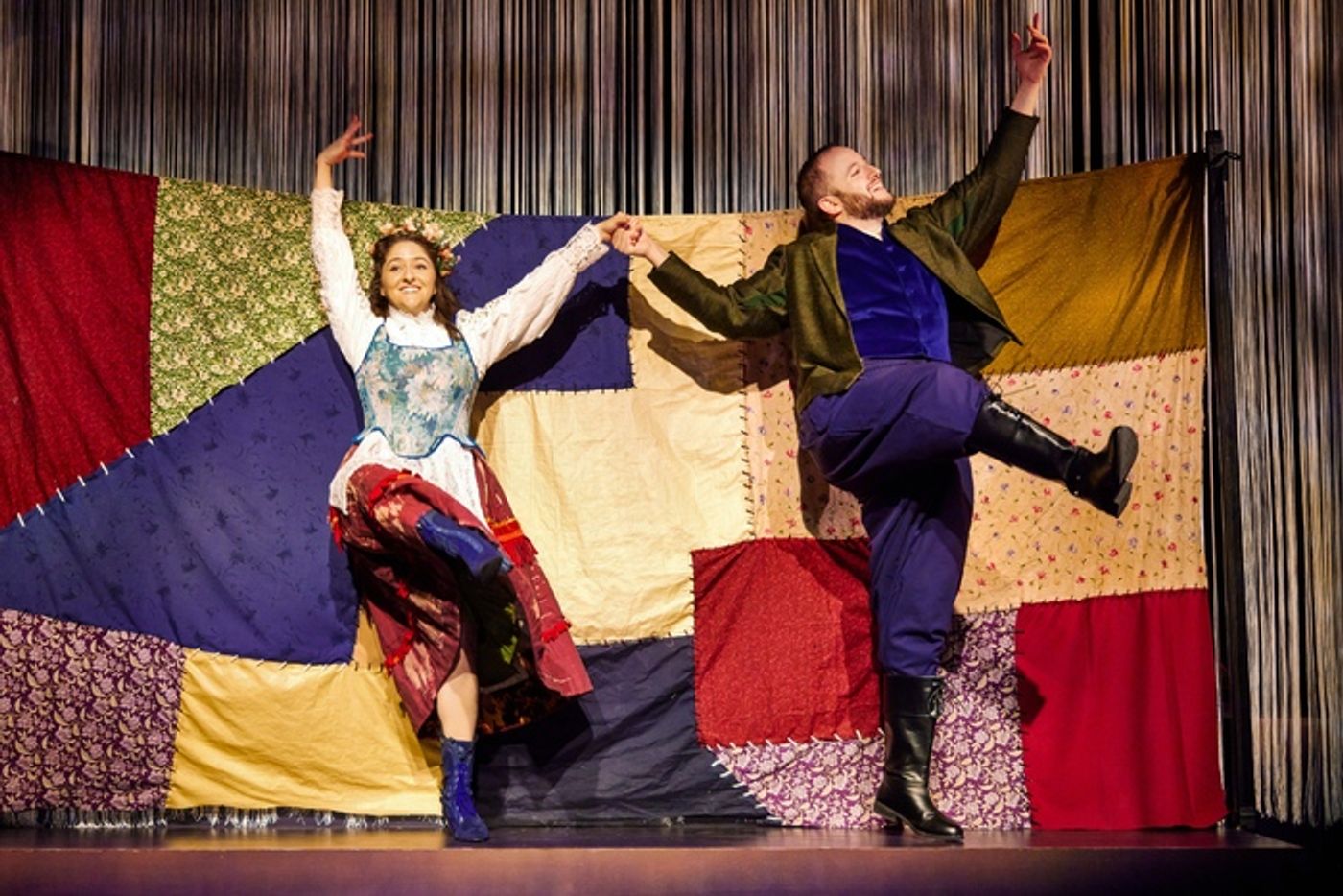 Photos: Get a First Look at National Yiddish Theatre Folksbiene's AMID FALLING WALLS  Image