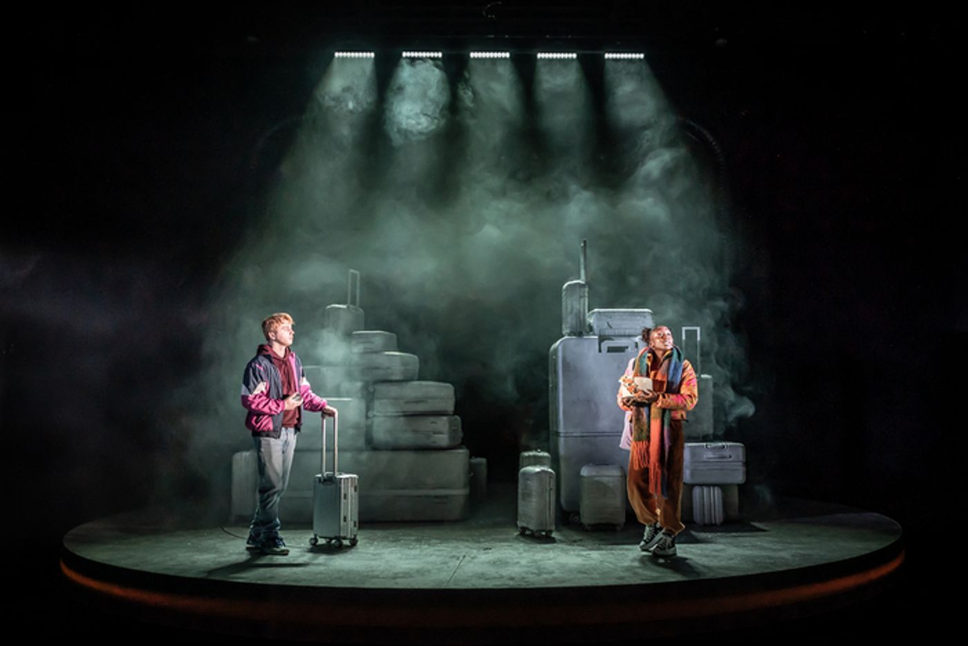 Photos: First Look at Dujonna Gift and Sam Tutty in TWO STRANGERS (CARRY A CAKE ACROSS NEW YORK)  Image