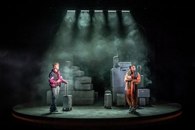 Sam Tutty, Dujonna Gift Photo