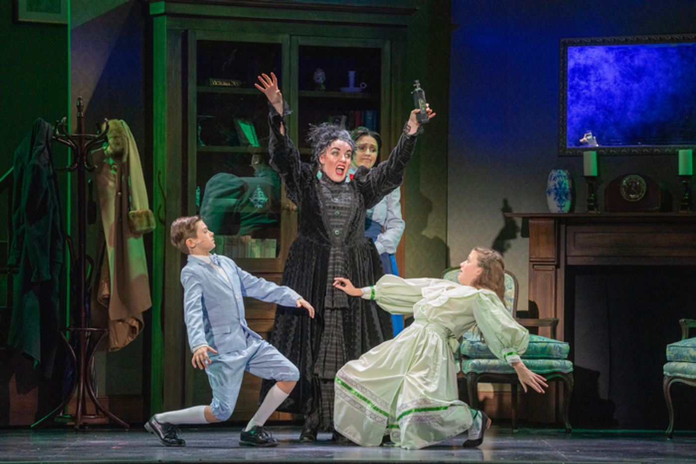 Photos: The Argyle Theatre Presents MARY POPPINS  Image