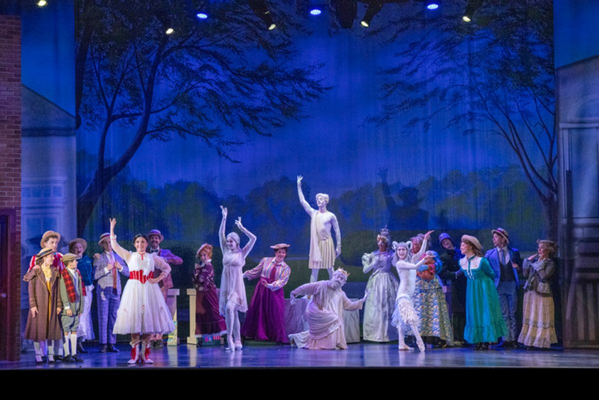 Lee Harrington and the company at 