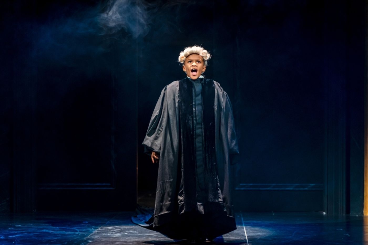 Review: THE WINTER'S TALE at The Folger Theatre  Image