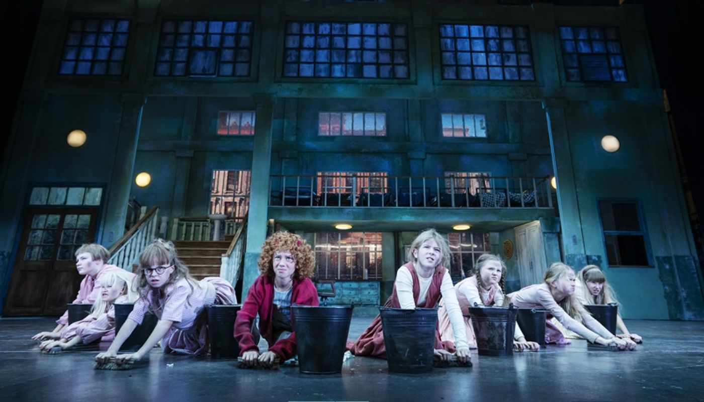 Review: ANNIE at Folketeatret  Image