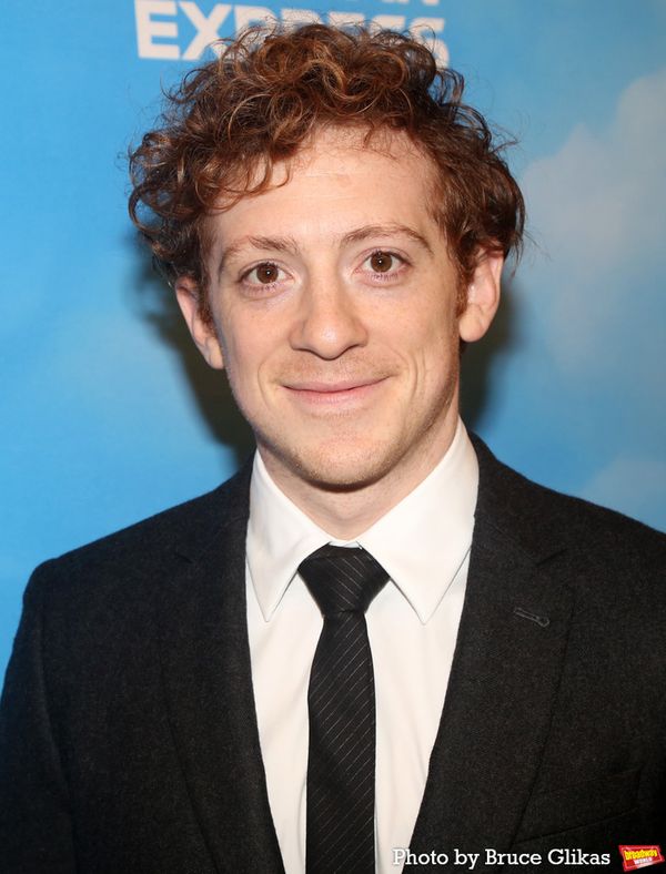 Ethan Slater Photo