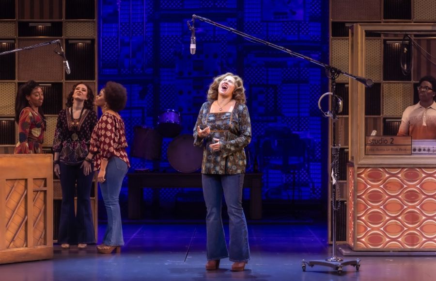 Review: Carole King's Life Story Blossoms in BEAUTIFUL at La Mirada Image