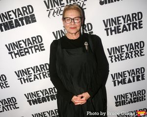 Dianne Wiest Photo