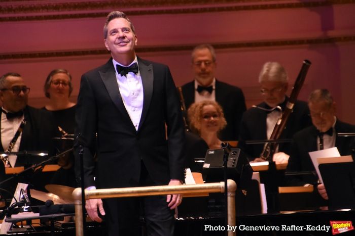 Photos: Kelli O'Hara and Sutton Foster Share the Stage with The New York Pops at Carnegie Hall  Image