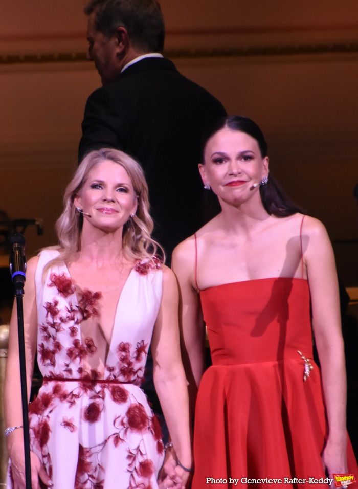 Photos: Kelli O'Hara and Sutton Foster Share the Stage with The New York Pops at Carnegie Hall  Image