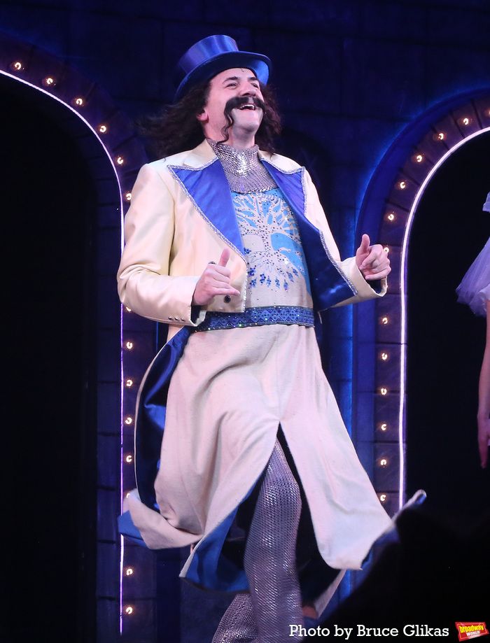 Photos: Get a Look at SPAMALOT Opening Night Bows! — photo 3 of 53