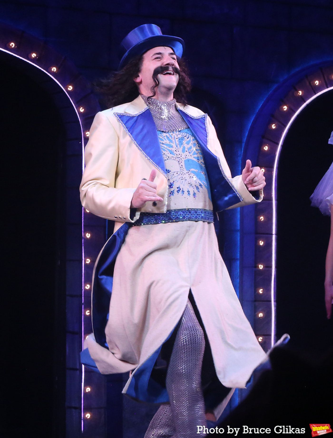 Photos: Get a Look at SPAMALOT Opening Night Bows!  Image
