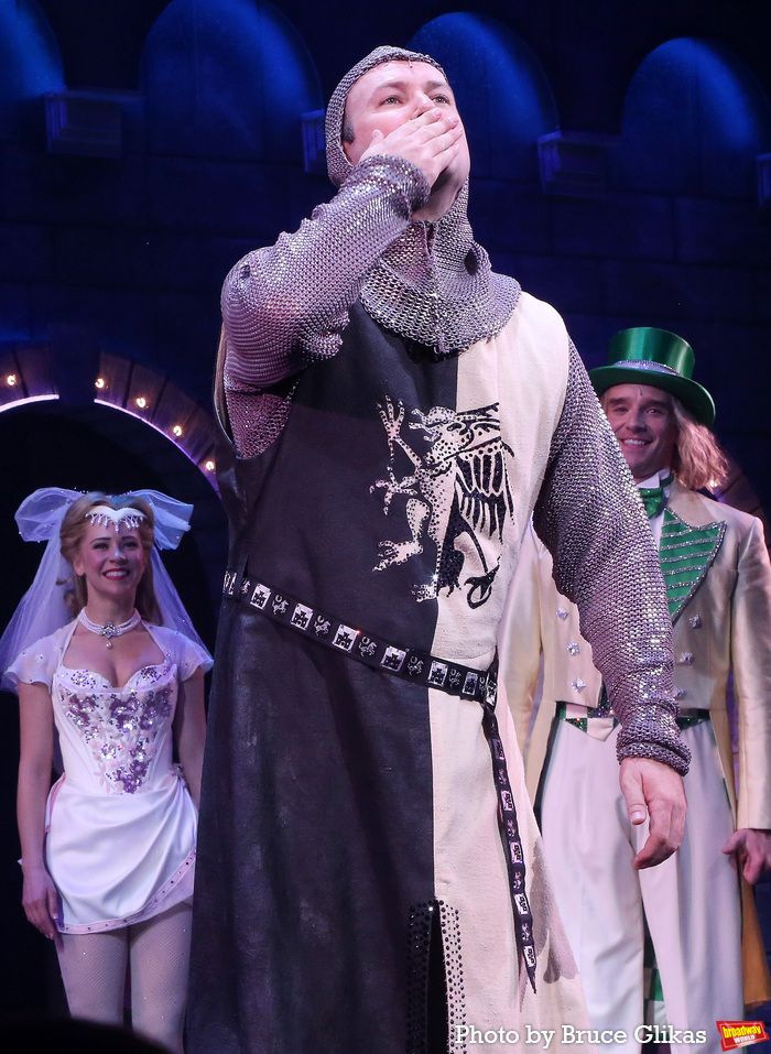 Photos: Get a Look at SPAMALOT Opening Night Bows! — photo 14 of 53