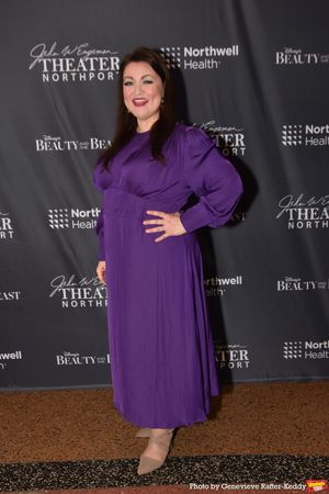 Caitlin Burke @ BroadwayWorld Caitlin Burke Photo