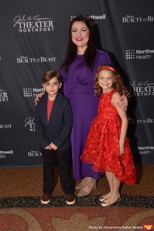 Jackson Parker Gill, Caitlin Burke and Sadie Mathers @ BroadwayWorld Jackson Parker Gill, Caitlin Burke and Sadie Mathers Photo