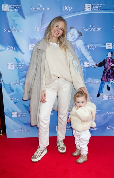 Laura Coleman & child Photo