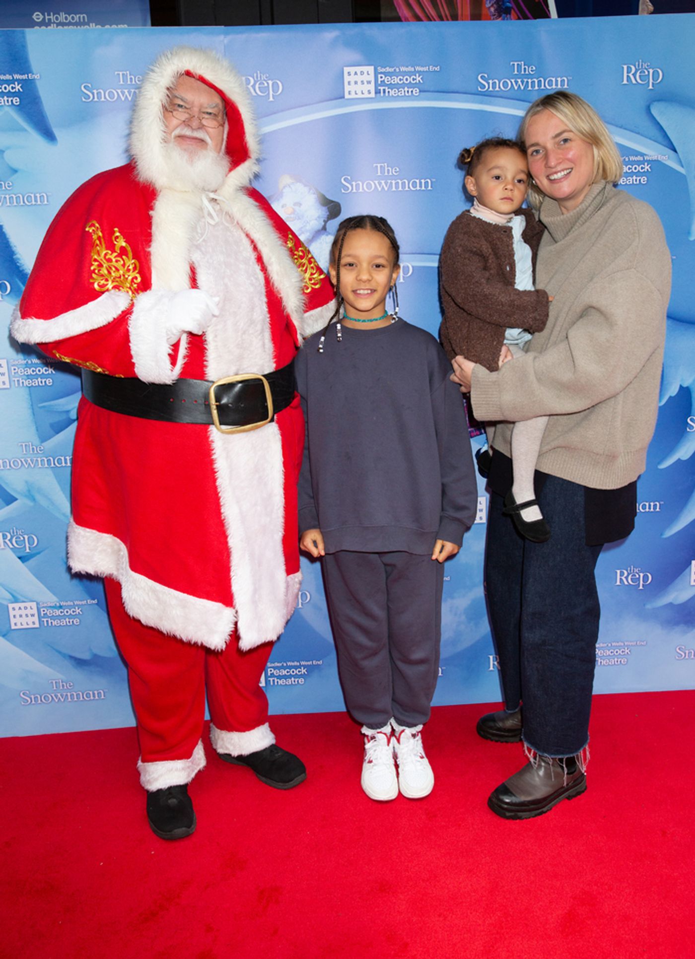 Photos: Stars Arrive at the Opening of THE SNOWMAN at the Peacock Theatre  Image