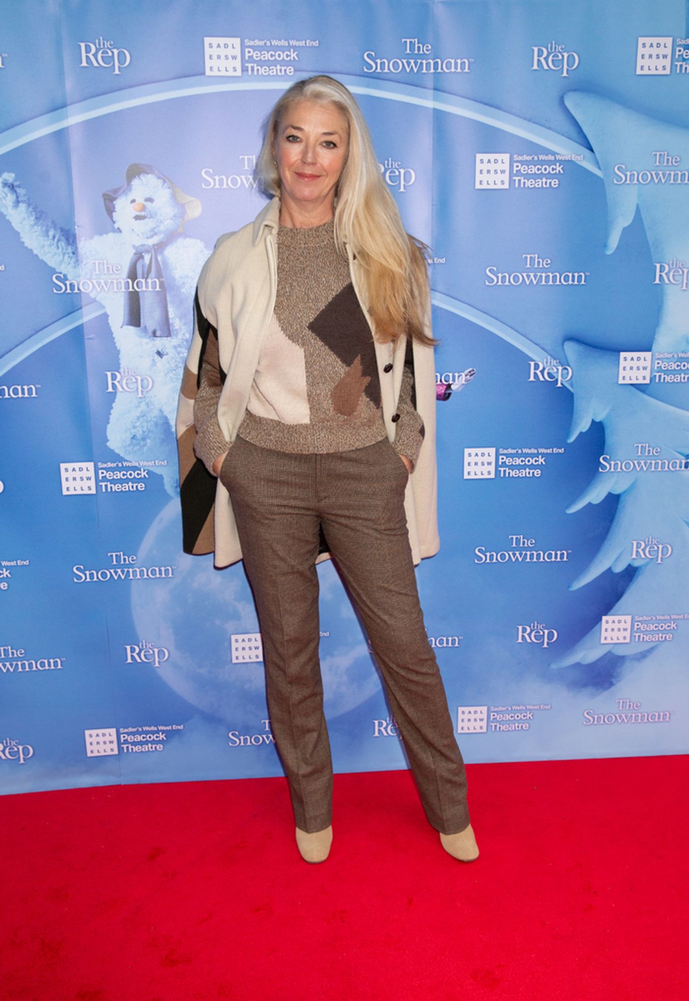 Photos: Stars Arrive at the Opening of THE SNOWMAN at the Peacock Theatre  Image