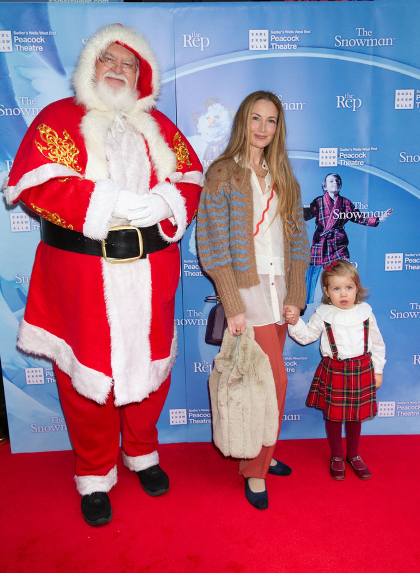 Photos: Stars Arrive at the Opening of THE SNOWMAN at the Peacock Theatre  Image