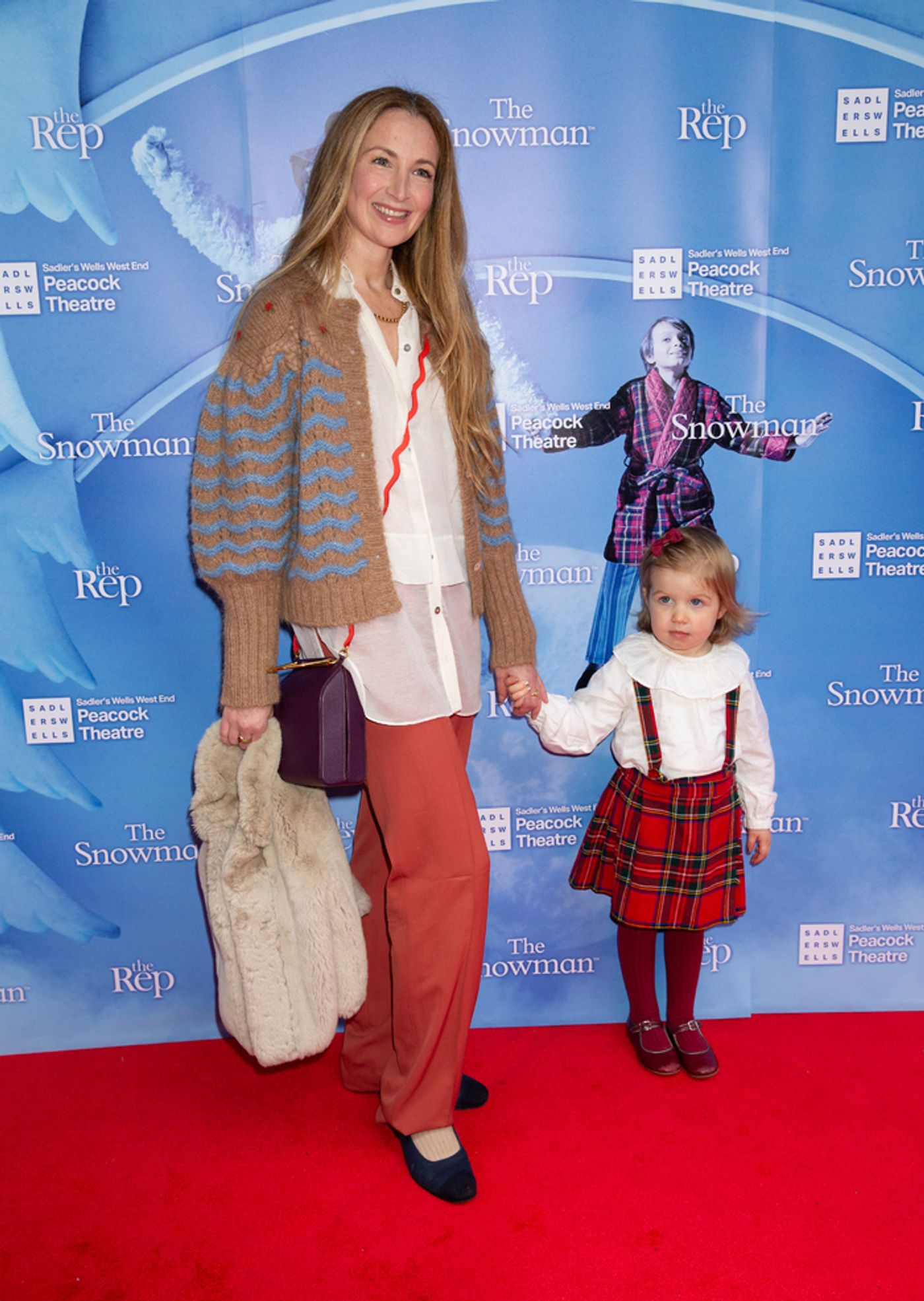 Photos: Stars Arrive at the Opening of THE SNOWMAN at the Peacock Theatre  Image