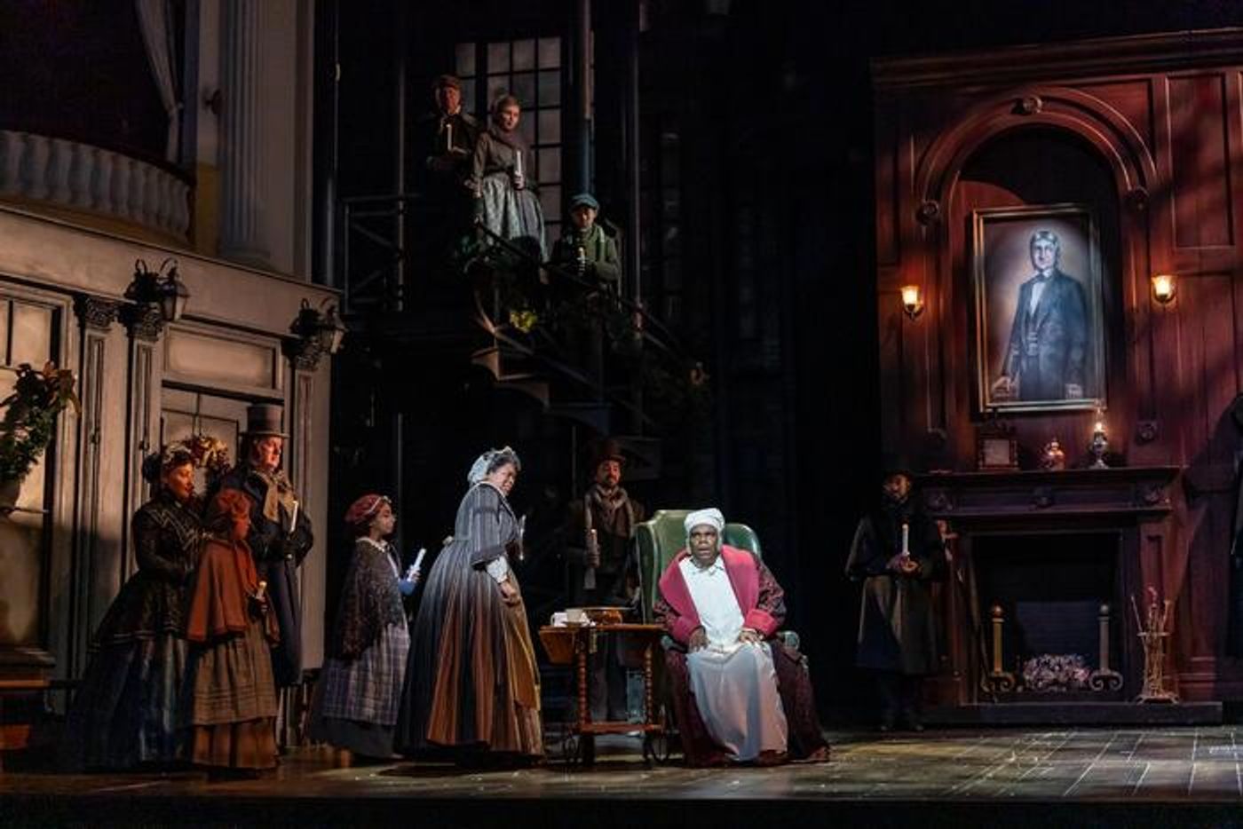 Photos: First Look at A CHRISTMAS CAROL at Ford's Theatre  Image