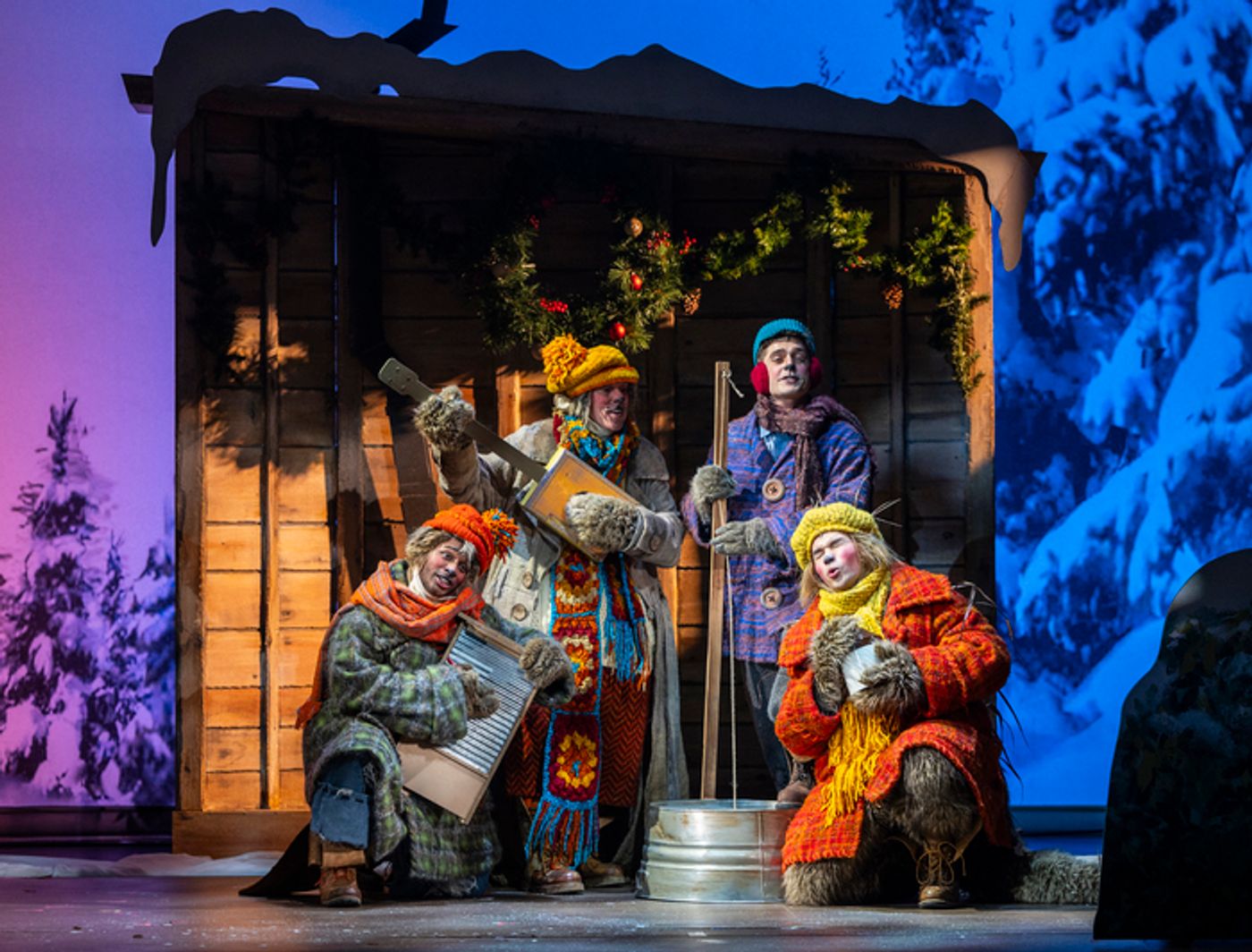Photos: JIM HENSON'S EMMET OTTER'S JUG-BAND CHRISTMAS At Studebaker Theater   Image