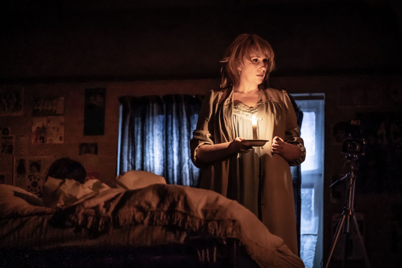 Photos: First Look at THE ENFIELD HAUNTING, Starring Catherine Tate and David Threlfall  Image