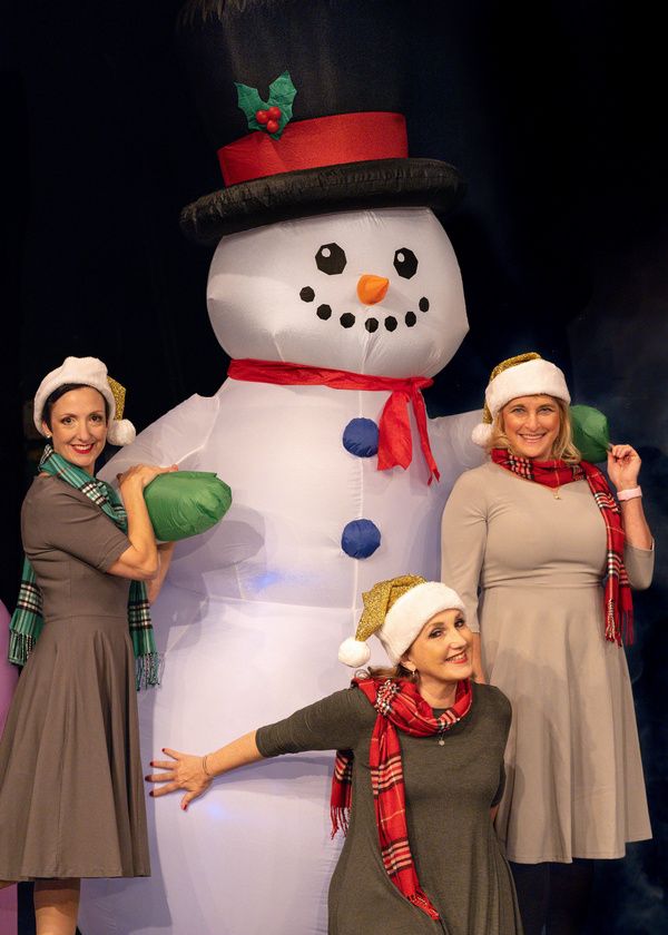 Jessica Smith, Priscilla Squiers and Diana Matson Photo