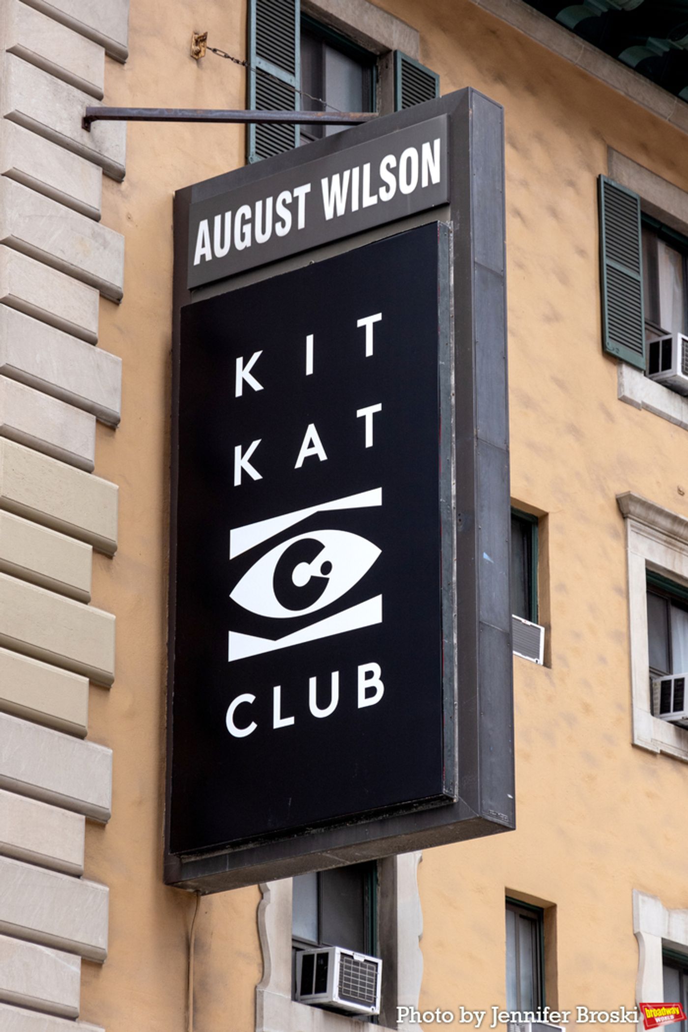 Up on the Marquee: CABARET at the Kit Kat Club  Image