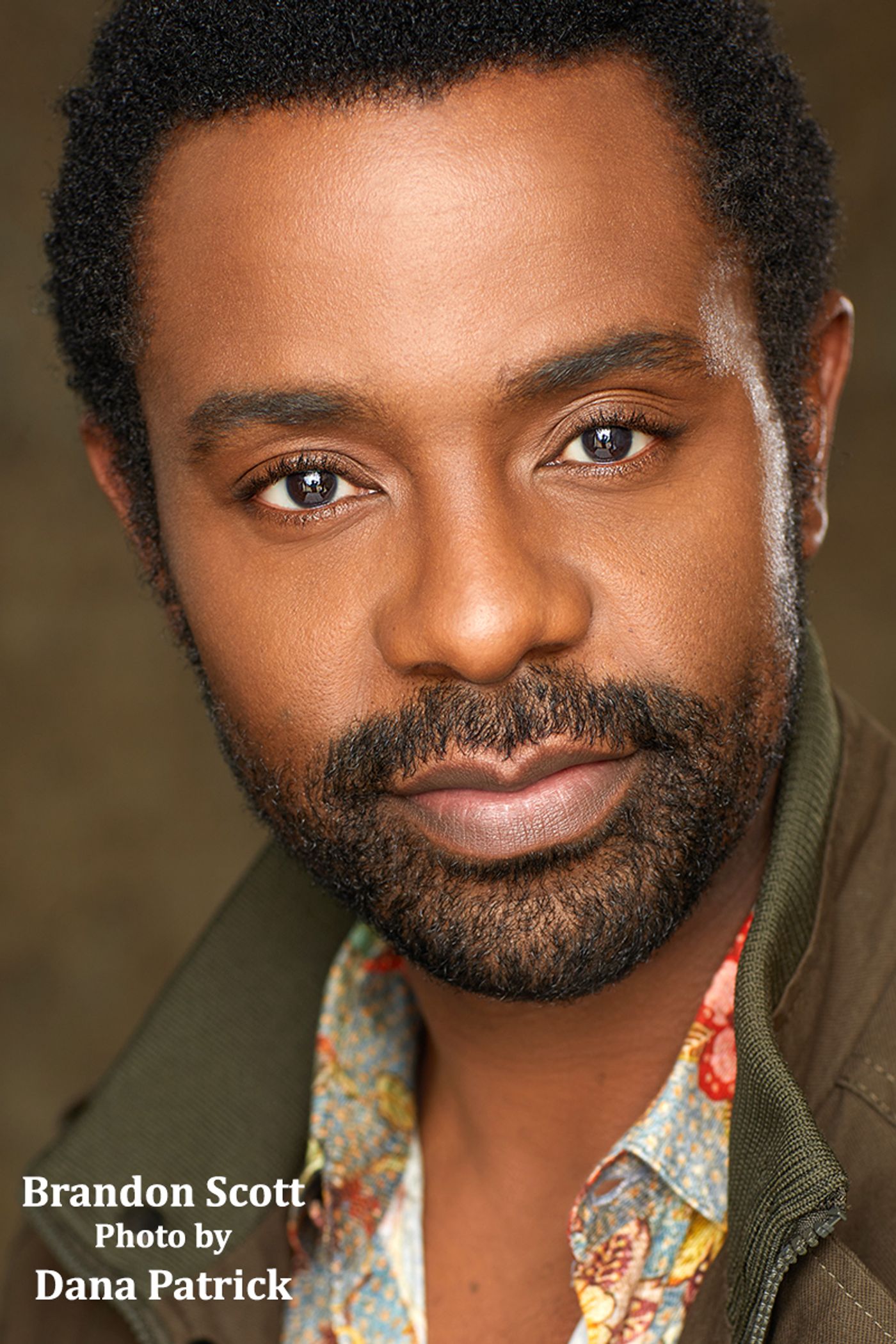 Interview: THE PAST's Brandon Scott Rather Deal More With the PRESENT YET TO COME  Image