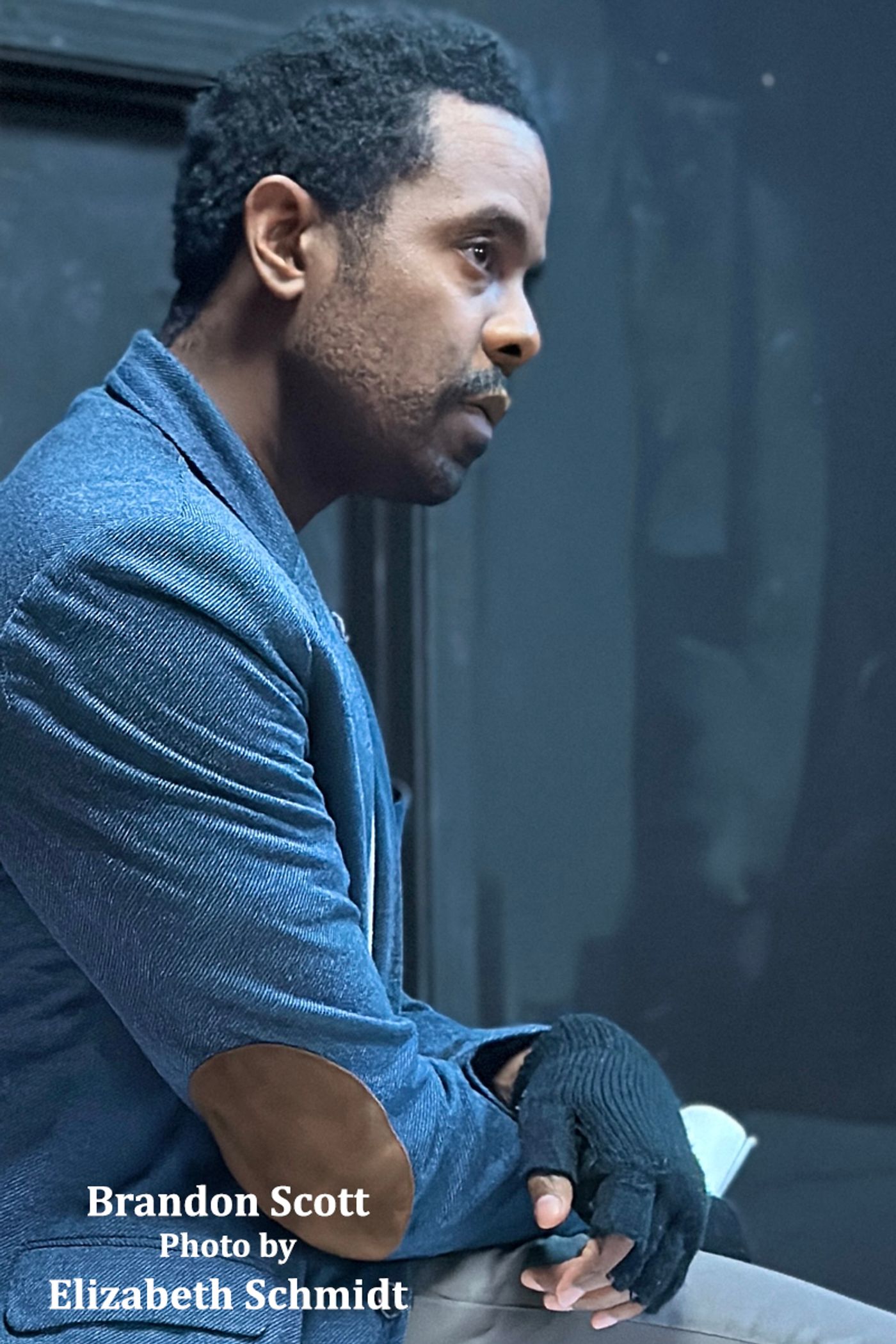 Interview: THE PAST's Brandon Scott Rather Deal More With the PRESENT YET TO COME  Image